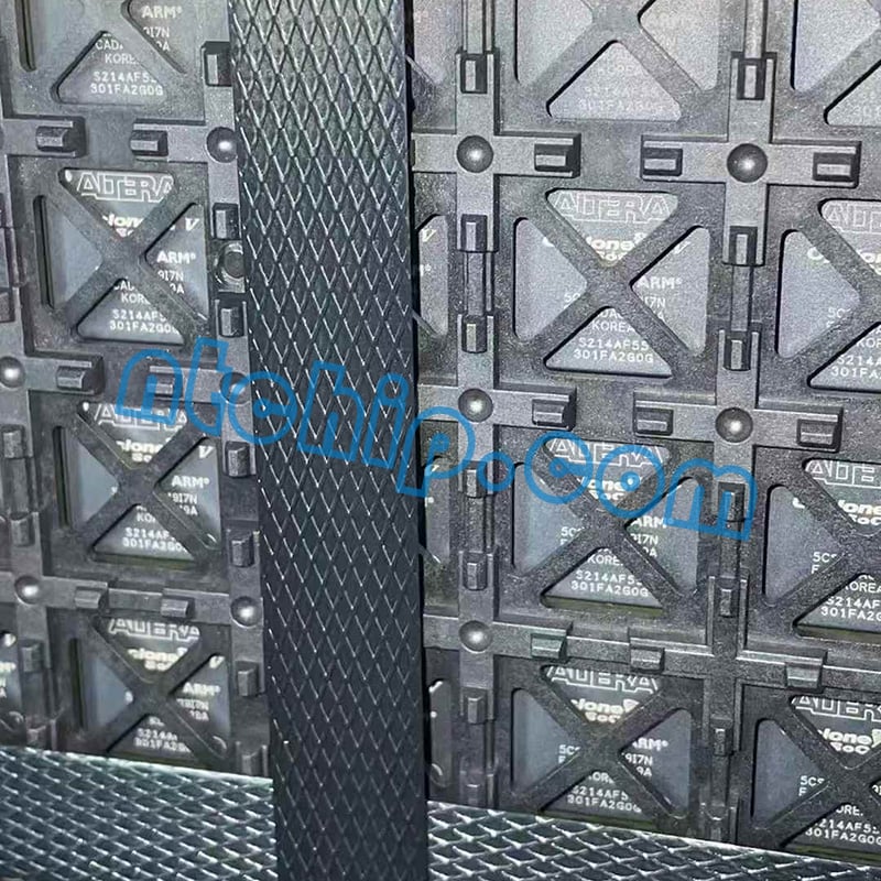 electronic component Altera 5CSEBA6U19I7N chip
